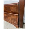 Image 4 : Wooden Queen Bed Frame