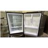 Image 2 : PROFILE 30" WIDE STAINLESS STEEL SWING DOOR FRIDGE WITH BOTTOM FREEZER DRAWER