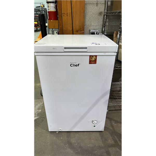 MASTER CHEF MINI CHEST FREEZER