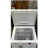 Image 2 : MASTER CHEF MINI CHEST FREEZER
