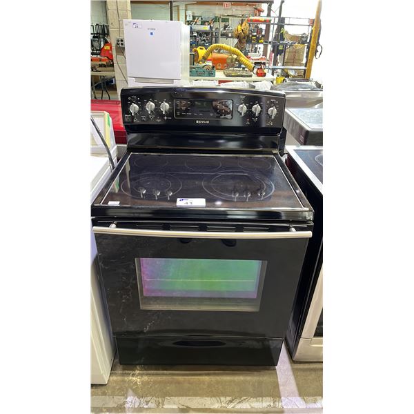 JENN-AIR 5-BURNER FLAT TOP RANGE WITH CONVECTION OVEN