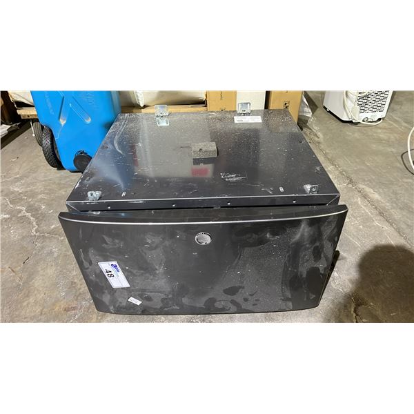 GREY PEDESTAL WASHER OR DRYER DRAWER