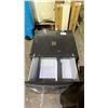 Image 3 : GREY PEDESTAL WASHER OR DRYER DRAWER