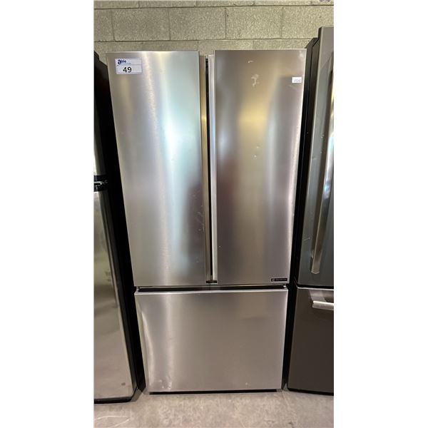 HISENSE 30" WIDE STAINLESS STEEL FRENCH DOOR FRIDGE WITH BOTTOM FREEZER DRAWER