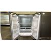 Image 2 : HISENSE 30" WIDE STAINLESS STEEL FRENCH DOOR FRIDGE WITH BOTTOM FREEZER DRAWER