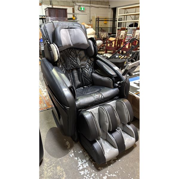 OSAKI POWER MASSAGE CHAIR *WITH POWER CORD/TESTED WORKING/MASSAGER ISSUES*