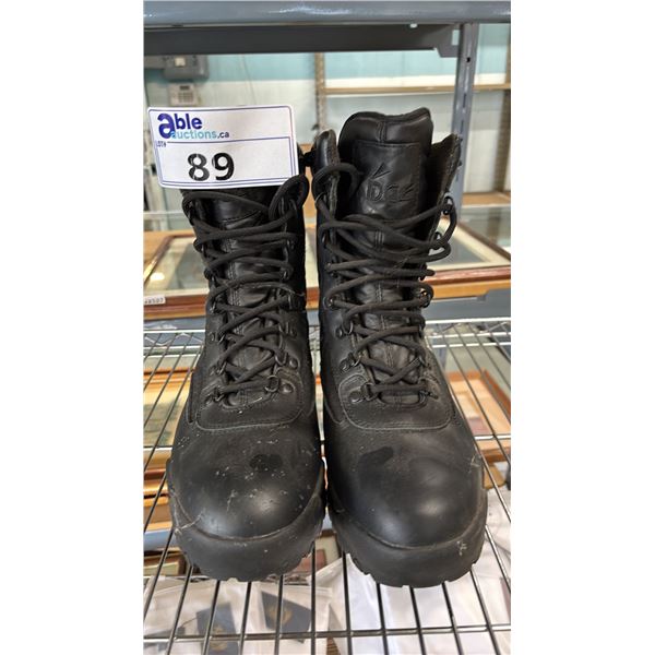 PAIR OF MEN'S SIZE 11 RIDGE STEEL TOE BOOTS: LEATHER UPPERS