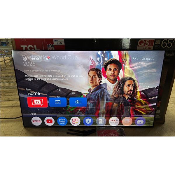 TCL 65" Q SERIES 4K UHD HDR QLED SMART TV WITH STAND & REMOTE *VERTICAL DEAD PIXEL LINE*