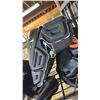 Image 3 : SHELF OF RIDING TRIBE KNEE PADS