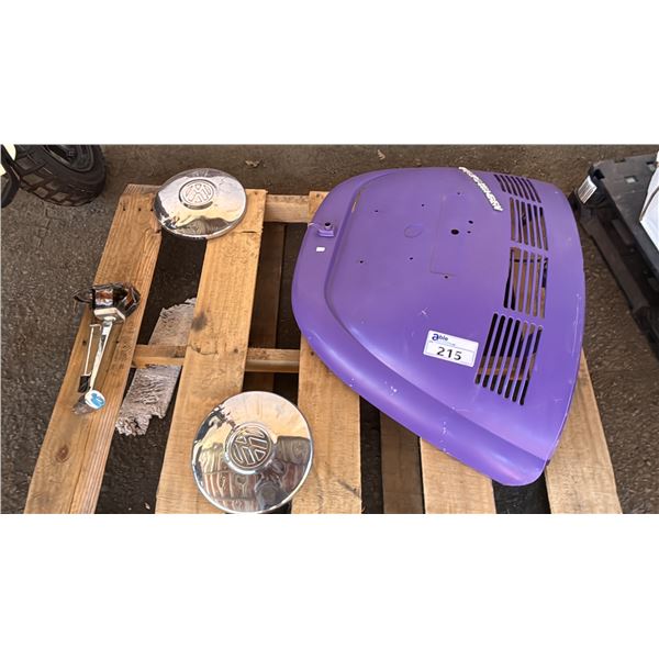 PALLET OF ASSORTED VOLKSWAGEN AUTO PARTS INCLUDING; HATCH COVER, CHROME HUB CAPS & CHROME SHIFTER