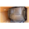 Image 2 : PALLET OF HENRY SINGER SUIT BAGS