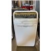 Image 1 : INSIGNIA 10,000 BTU PORTABLE AIR CONDITIONER WITH HOSE (NO REMOTE)