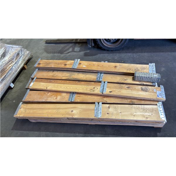 PALLET OF WOOD TRAILER WALLS