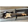 Image 1 : SQUIRE STRATOCASTER ELECTRIC GUITAR