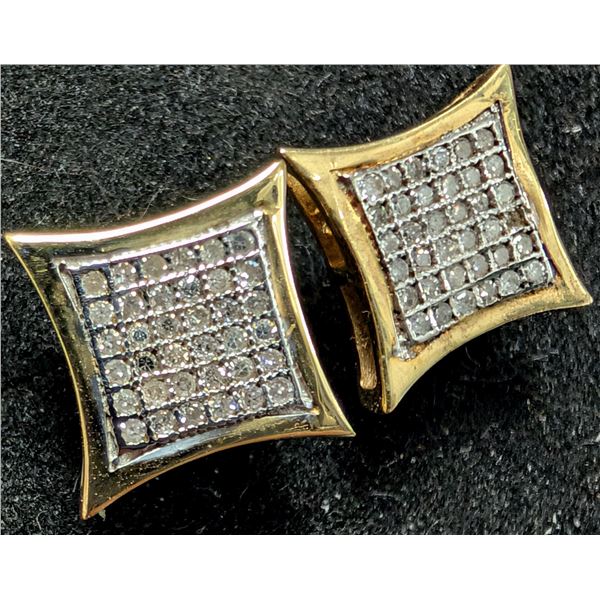 10K(1.64G), NATURAL DIAMOND(0.1CT) EARRING, APPRAISED INSURANCE VALUE $1680