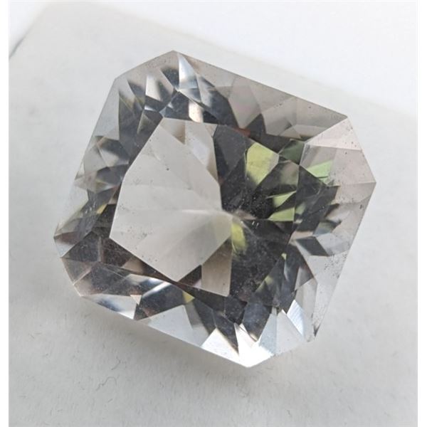 41.94 CT CERT. MERMAID ROCK QUARTZ GEMSTONE SIGNATURE ($4,800 APPRAISAL): *APPRAISAL NOT GUARANTEED*