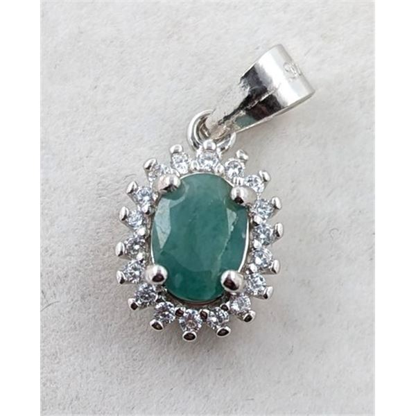 1.2 CT CERTIFIED SILVER EMERALD GEMSTONE PENDANT ($836 APPRAISAL): *APPRAISAL NOT GUARANTEED*