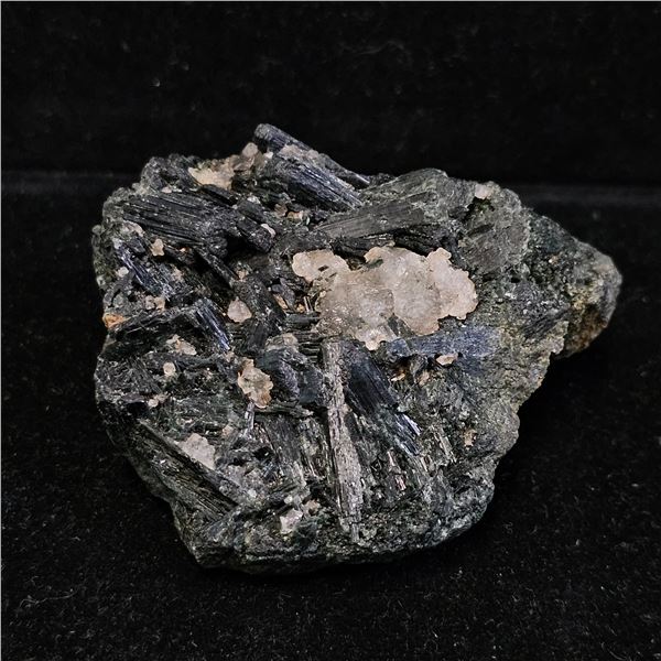 108G NATURAL BLACK-GREEN TOURMALINE WITH CLEAR CRYSTAL GEM MINERAL SPECIMEN