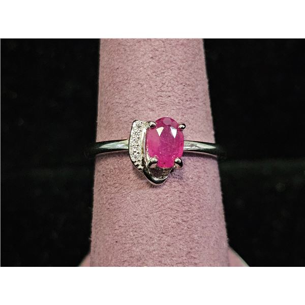 SILVER (2.68G) GENUINE RUBY (1CT) RING SUGGESTED RETAIL VALUE $200