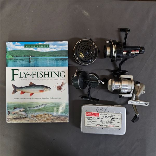 ASSORTED FISHING REELS, FISHING FLY STORAGE BOX (EMPTY) & FLY FISHING BOOK