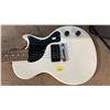 Image 2 : MAESTRO BY GIBSON ELECTRIC GUITAR & YAMAHA GA-10 AMP