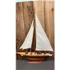 Image 1 : WOOD SAILBOAT MODEL