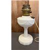 Image 3 : VINTAGE MILK GLASS ELECTRIC HURRICANE LAMP *CONVERTED FROM KEROSENE/CAN BE CONVERTED BACK/NO CAGE*