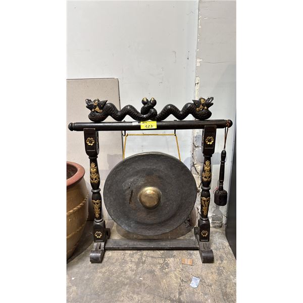 CHINESE DRAGON MOTIF GONG WITH GONG MALLET 42" X 44"