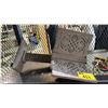 Image 2 : SHELF OF ASSORTED DECOR INCLUDING; DESK CLOCK, BOOK HOLDER STAND, JEWELRY & MORE