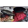 Image 4 : SHELF OF ASSORTED DECOR INCLUDING; BLANKETS, CUSHIONS, SCROLLS, BOOKS & MORE