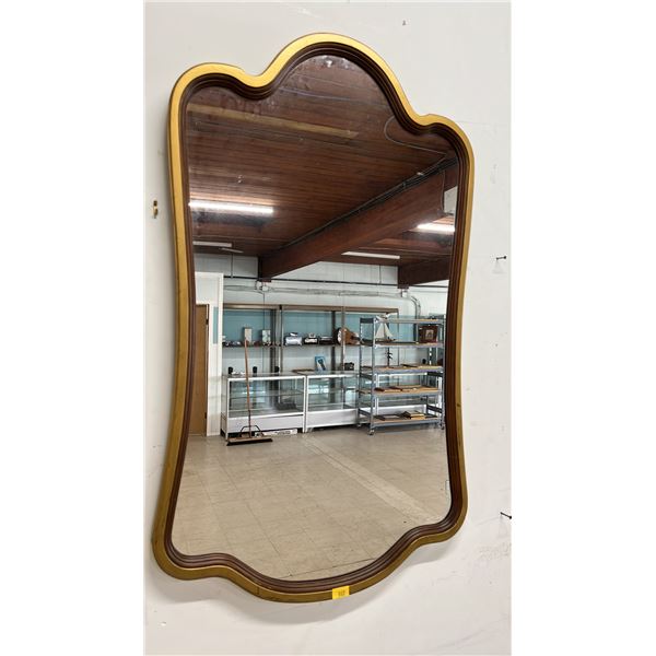VINTAGE FRENCH-STYLE GILDED WOOD WALL MIRROR