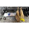 Image 2 : SHELF OF ASSORTED ITEMS INCLUDING; SHOES, CLOTHING RACK & ENVELOPES