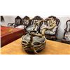 Image 2 : ANTIQUE CHINESE FLOWER POT