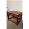 Image 3 : SET OF 2 PAINTED CHINESE MOTIF END TABLES 23" X 18" X 19"