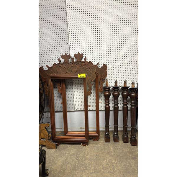 2 ORNATE MIRROR FRAMES & 4 ORNATE TABLE LEGS