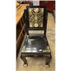 Image 4 : ANTIQUE PAINTED CHINESE MOTIF 13-DRAWER DESK WITH CARVED CHAIR