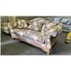 Image 2 : SCHNADIG FLORAL SOFA