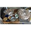 Image 2 : SHELF OF ASSORTED ITEMS INCLUDING; CHANDELIER, CUSHIONS, MUGS & MORE