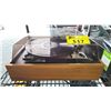 Image 1 : DUAL 1218 RECORD PLAYER