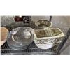 Image 3 : SHELF OF ASSORTED ITEMS INCLUDING; PLASTIC PLATES, PLANTER POTS, LAZY SUSAN & MORE