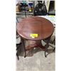 Image 3 : ANTIQUE 2-TIER PARLOUR TABLE 24" X 29"