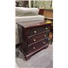 Image 2 : 3-DRAWER END TABLE 21.5" X 11.5" X 22"