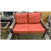 Image 3 : 3-PC PATIO SET INCLUDING; SOFA, CHAIR WITH OTTOMAN & 2-TIER TABLE