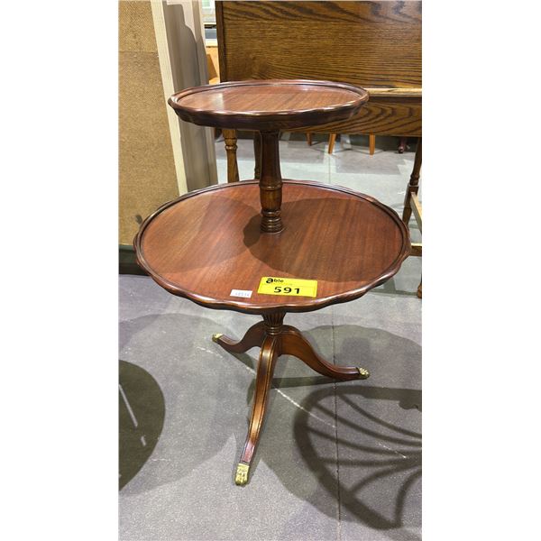 2-TIER CLAW FOOT TABLE 23.5" X 33"