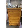 Image 1 : 5-DRAWER DRESSER 30.5" X 18" X 45"