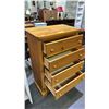 Image 3 : 5-DRAWER DRESSER 30.5" X 18" X 45"
