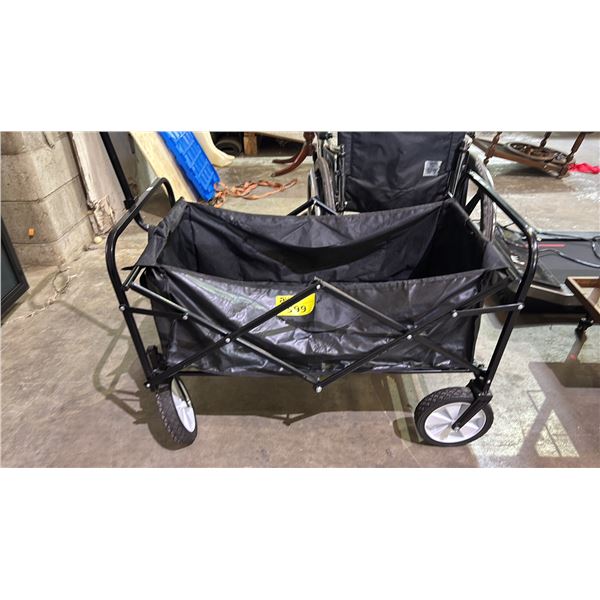 FOLDING WAGON *SOME DAMAGE ISSUES*