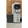 Image 2 : SONY MINI DV HANDYCAM WITH BATTERY PACK