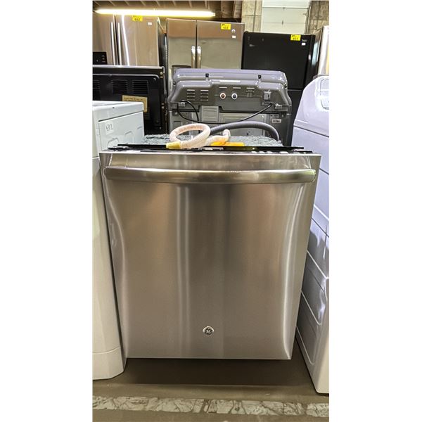 GE STAINLESS STEEL DISHWASHER