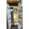 Image 2 : GE STAINLESS STEEL SIDE-BY-SIDE FRIDGE WITH WATER/ICE DISPENSER 32.5"W